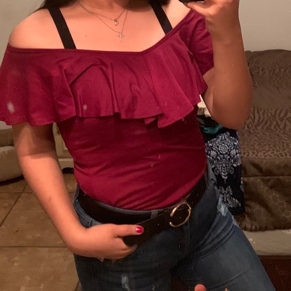 Over the shoulder blouse - Picture 2 of 2